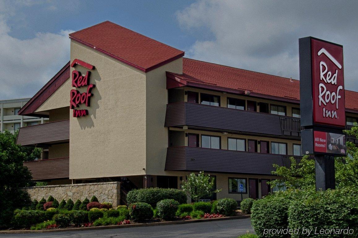Red Roof Inn Plus+ St. Louis - Forest Park / Hampton Ave. Eksteriør billede